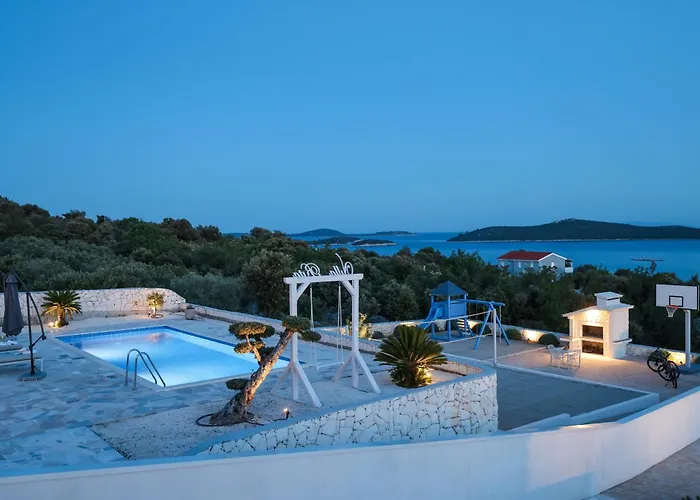 Villa Rita Iii